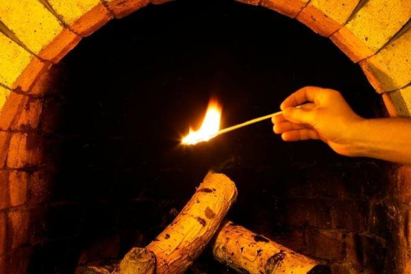 Sdan tnder du korrekt op i din brndeovn